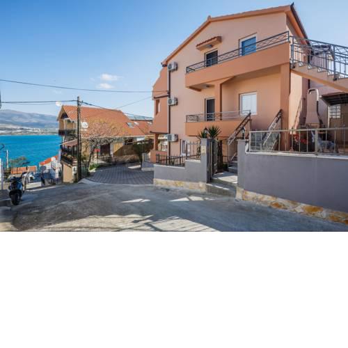 Apartments Viljac