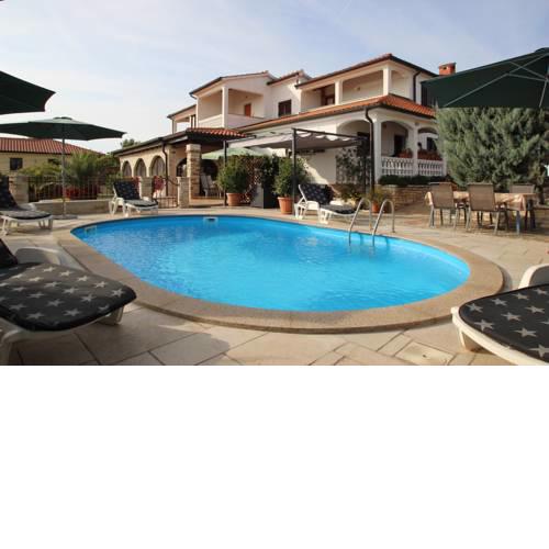 Apartments Villa Erić