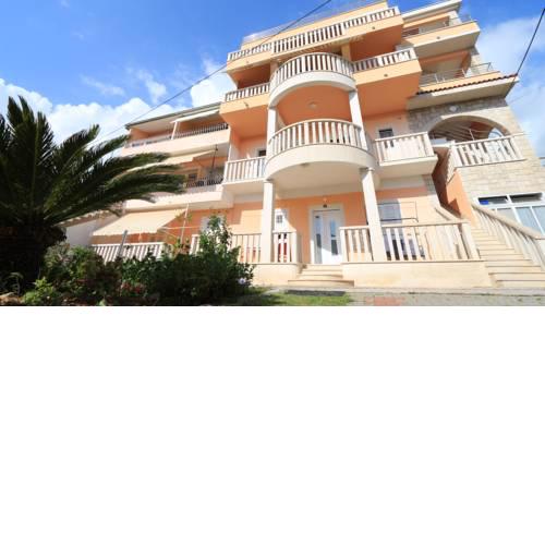 Apartments Villa Flamingo