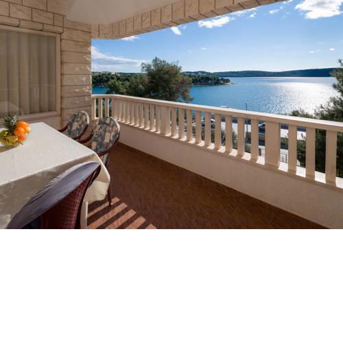 Apartments Villa Luxor
