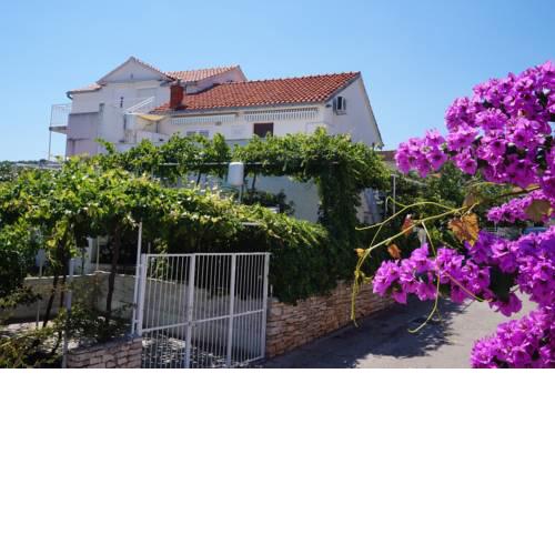 Apartments Vinka