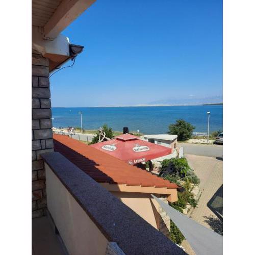 Apartments Visnja - 10 meters to the sandy beach