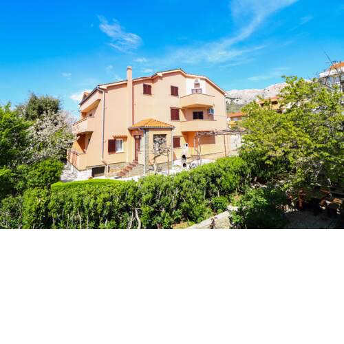 Apartments Vlahinic with Terrace