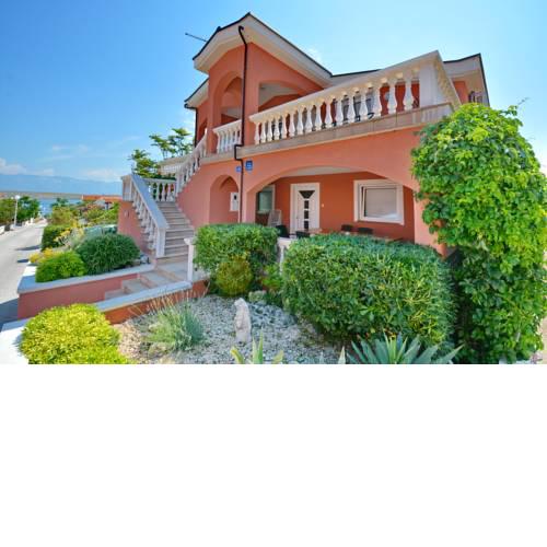 Apartments Vlatka