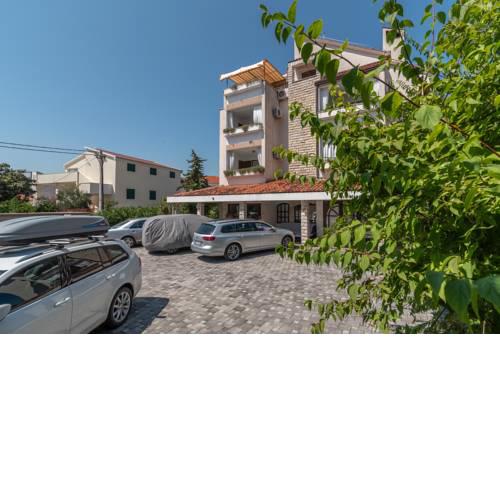 Apartments Vojin