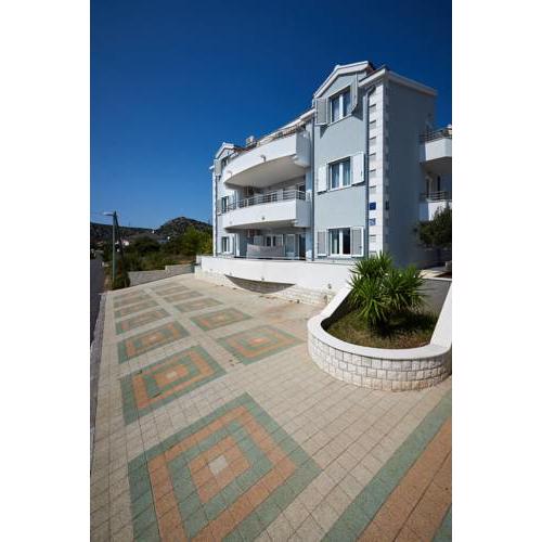 Apartments Vrania