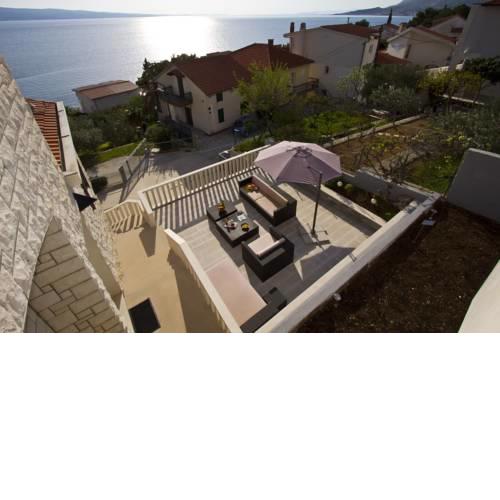 Apartments Vrdoljak