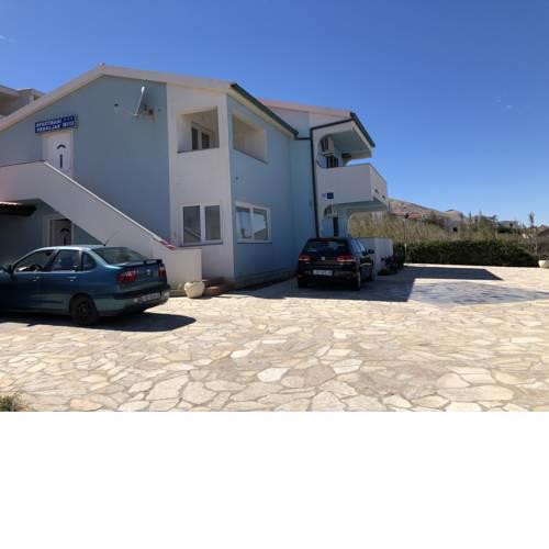 Apartments Vrdoljak