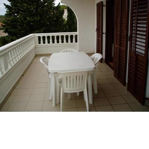 Apartments with a parking space Banjol, Rab - 14138