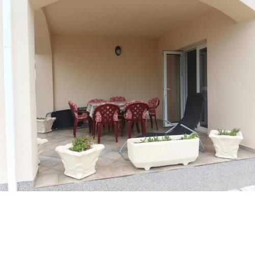 Apartments with a parking space Barbat (Rab) - 16222