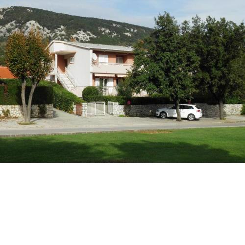 Apartments with a parking space Baska, Krk - 18878