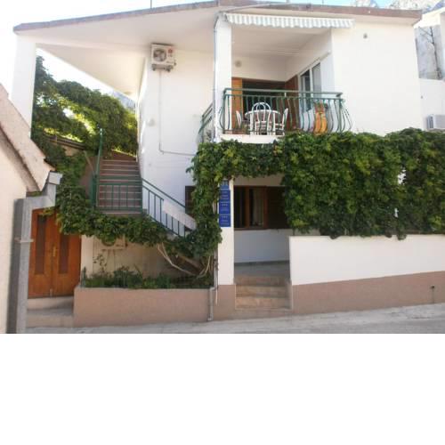 Apartments with a parking space Baska Voda, Makarska - 12543