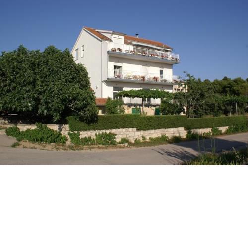 Apartments with a parking space Brodarica, Sibenik - 4239