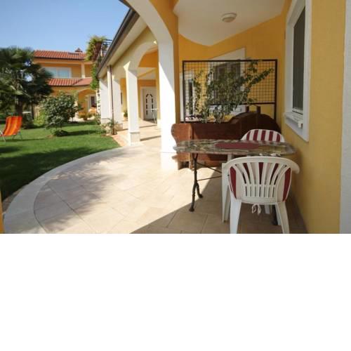 Apartments with a parking space Buici, Porec - 7128