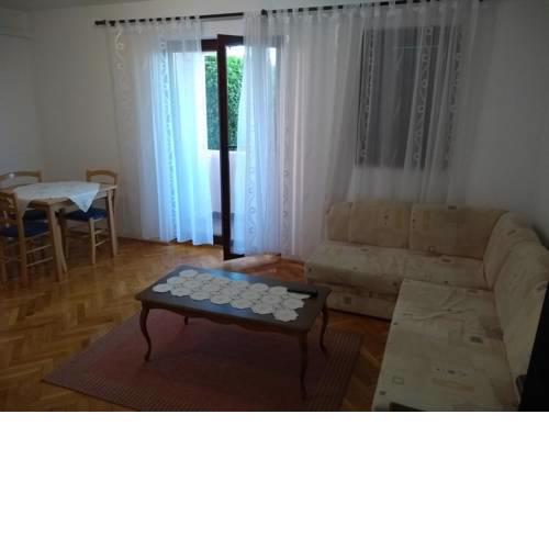 Apartments with a parking space Crikvenica - 17675