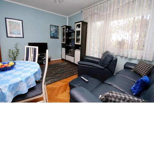 Apartments with a parking space Crikvenica - 5487