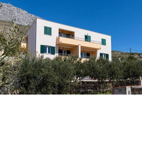 Apartments with a parking space Dugi Rat, Omis - 19516