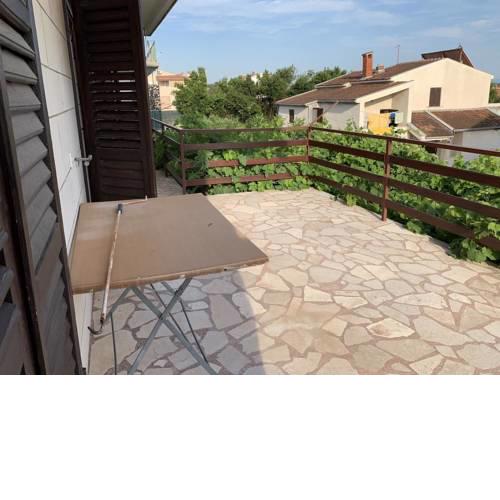 Apartments with a parking space Kastel Stari, Kastela - 16344