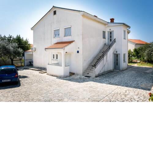 Apartments with a parking space Krk - 17897