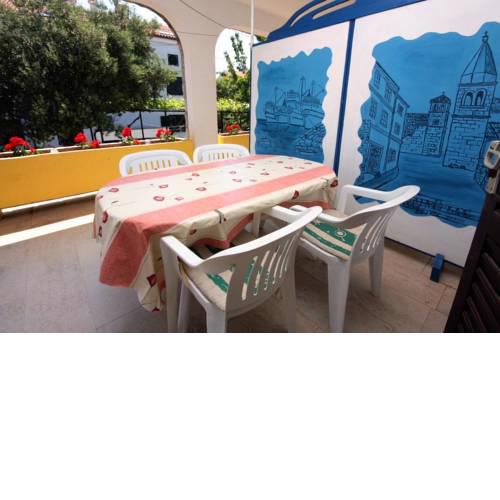 Apartments with a parking space Krk - 418