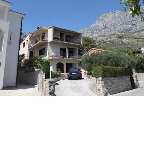 Apartments with a parking space Krvavica, Makarska - 6749