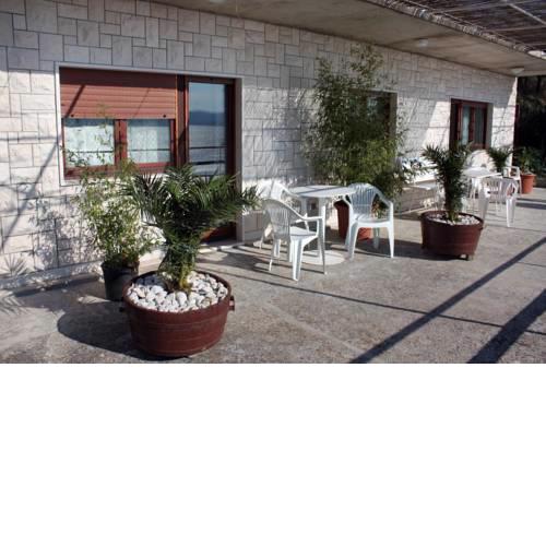 Apartments with a parking space Lokva Rogoznica, Omis - 4819