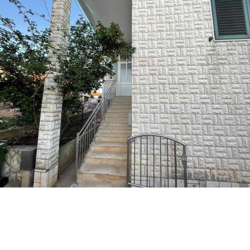 Apartments with a parking space Loviste, Peljesac - 19514