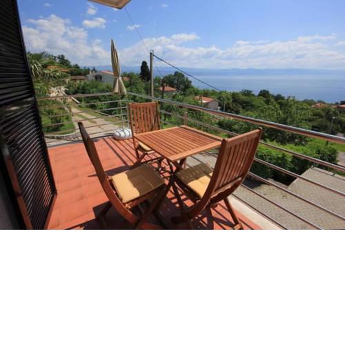 Apartments with a parking space Lovran, Opatija - 2357