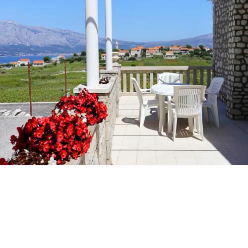 Apartments with a parking space Lumbarda, Korcula - 4352
