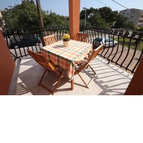 Apartments with a parking space Novalja, Pag - 3299