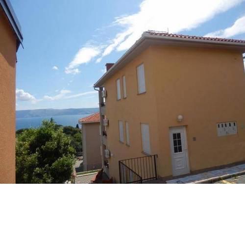 Apartments with a parking space Novi Vinodolski - 12790