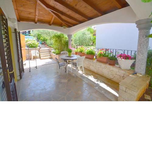 Apartments with a parking space Novigrad - 7054