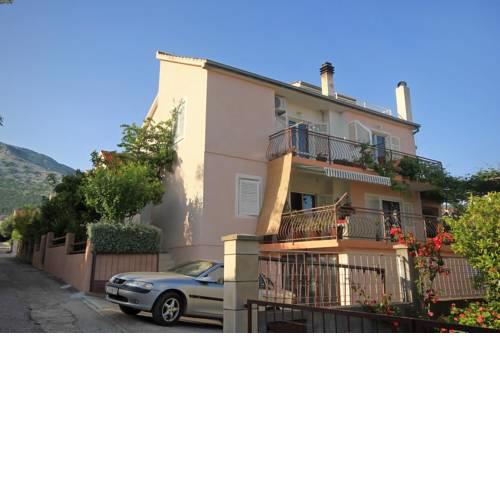 Apartments with a parking space Orebic, Peljesac - 10078