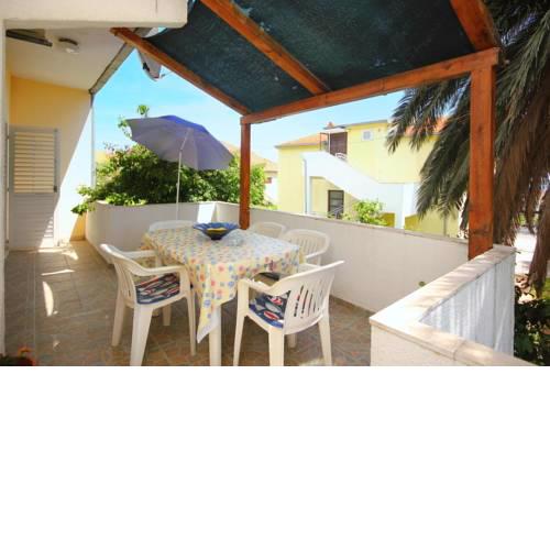 Apartments with a parking space Orebic, Peljesac - 10177