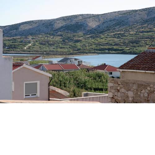 Apartments with a parking space Pag - 12035