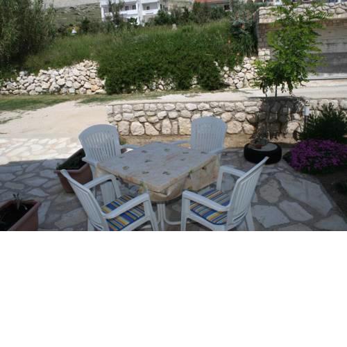 Apartments with a parking space Pag - 4135
