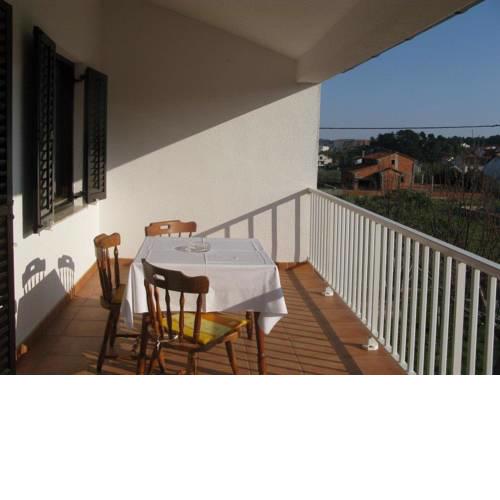 Apartments with a parking space Palit, Rab - 16356