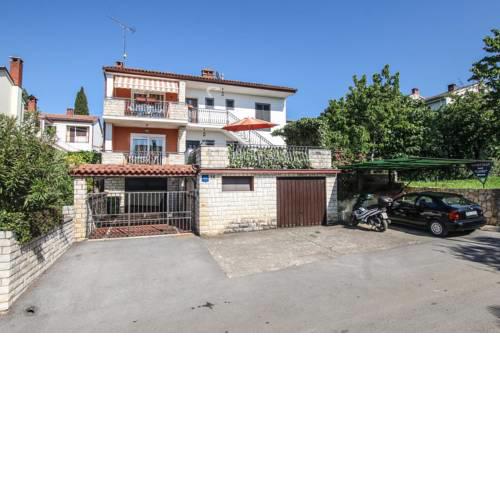Apartments with a parking space Porec - 6922