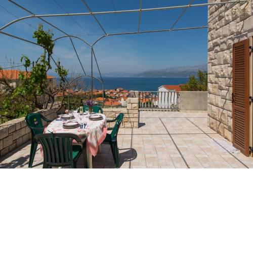 Apartments with a parking space Postira, Brac - 3065
