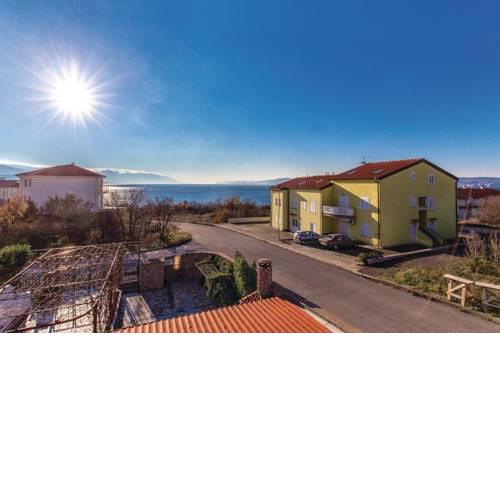 Apartments with a parking space Povile, Novi Vinodolski - 12039