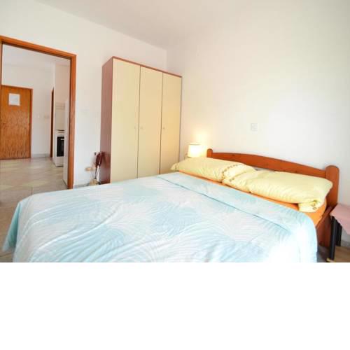 Apartments with a parking space Povljana, Pag - 12169