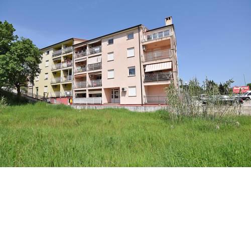 Apartments with a parking space Pula - 16333
