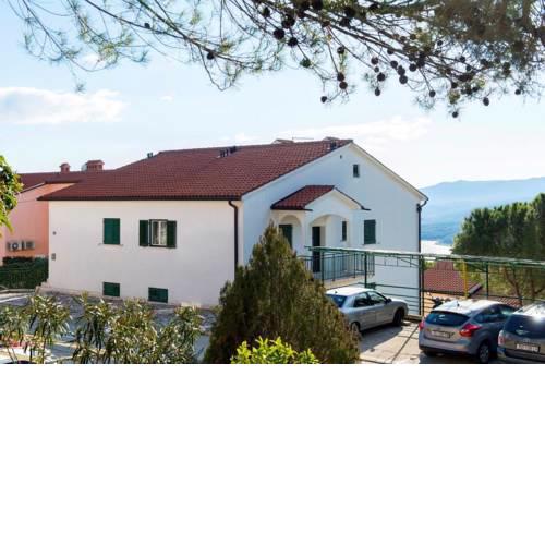 Apartments with a parking space Rabac, Labin - 7621