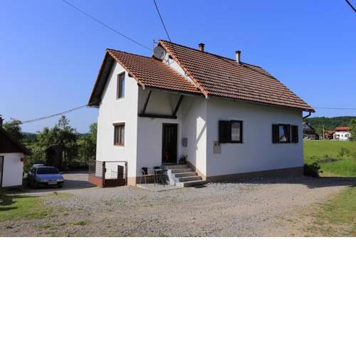 Apartments with a parking space Ostarski Stanovi, Plitvice - 17475