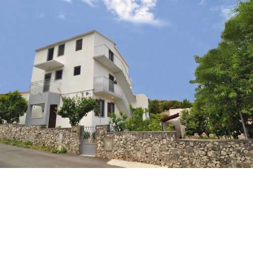 Apartments with a parking space Razanj, Rogoznica - 12133