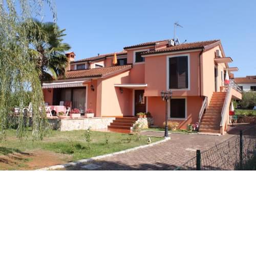 Apartments with a parking space Rozac, Umag - 7072