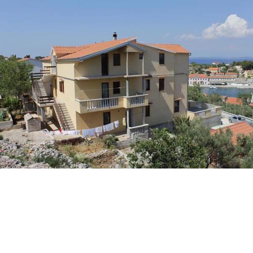 Apartments with a parking space Sali, Dugi otok - 8152