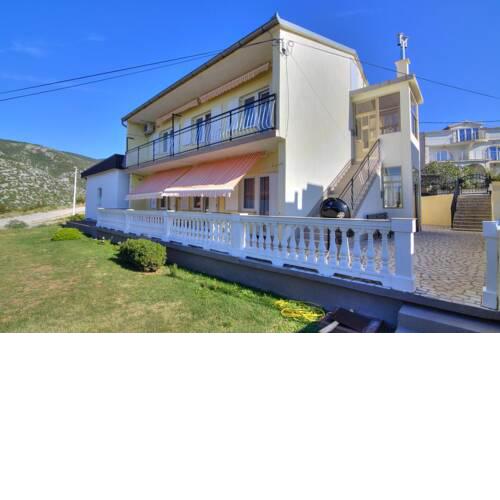Apartments with a parking space Senj - 18633