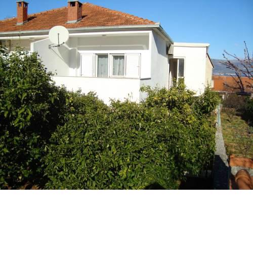 Apartments with a parking space Slatine, Ciovo - 11493