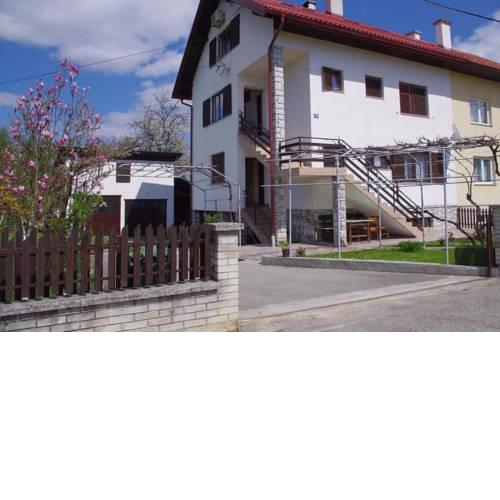 Apartments with a parking space Slunj, Plitvice - 17610